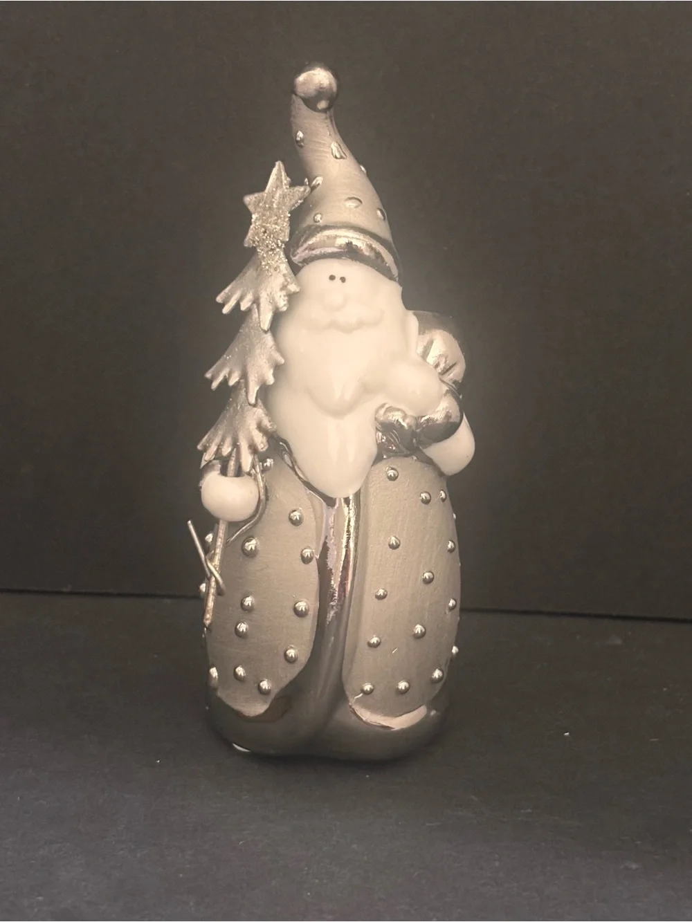 Vintage Pier 1 Santa Pere Noel Ceramic Figurine Original Box Silver White